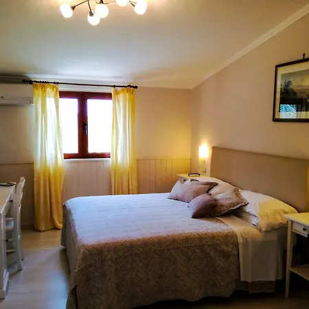 Hotel Villa Fiorita-3